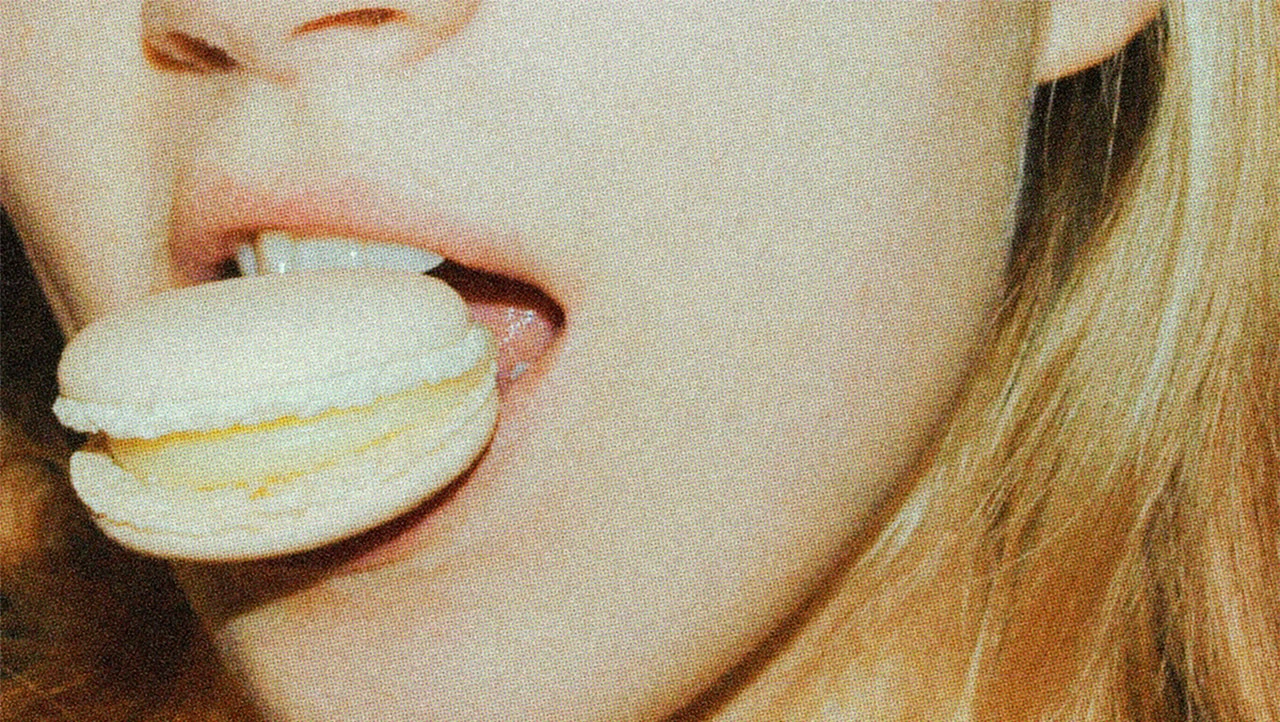 HUD App - Woman eating macaron - who are you calling slut