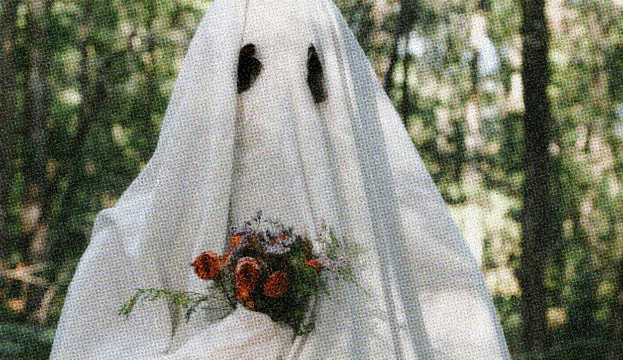 HUD App - Person in ghost costume - Ways to be a better casual dater