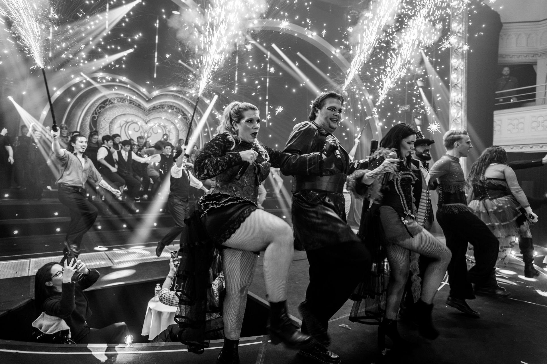 Effets pyrotechniques intérieurs réalisés par Wagnon Group au Kursaal de Dunkerque lors du Carnaval de Dunkerque.