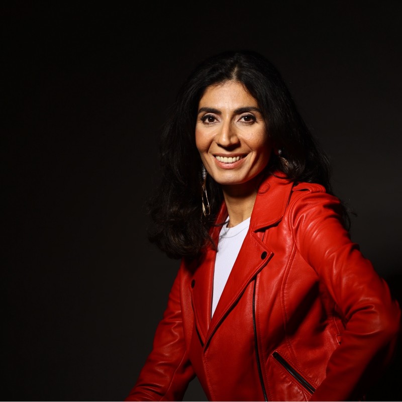 Senem Birim, Co-founder & COO, Senior HR | Compport Author