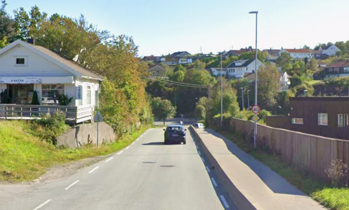 Flekkerøy, tosidig holdeplass