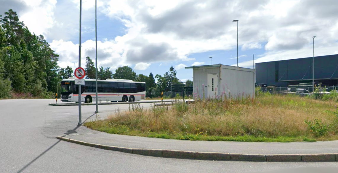 Stemmane, sjåførbu og lading