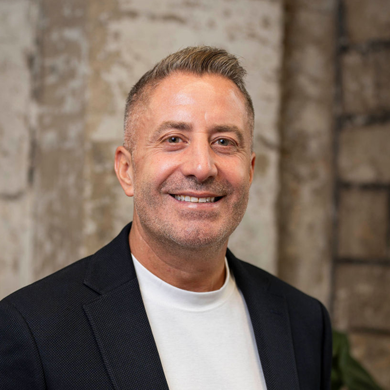 Headshot of Mark Harrington