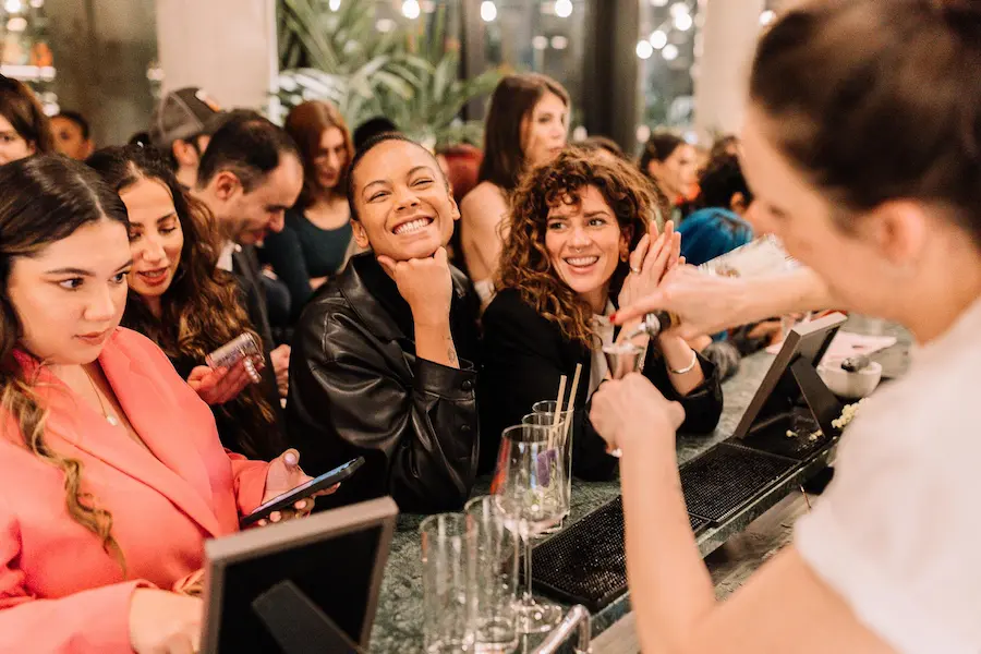 Expérience invités lors d’une opération de communication événementielle organisée pour une marque