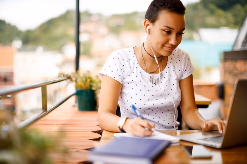 Episode 38: How to Communicate Appropriately with Admitted Students During COVID-19 | The Enrollify Podcast