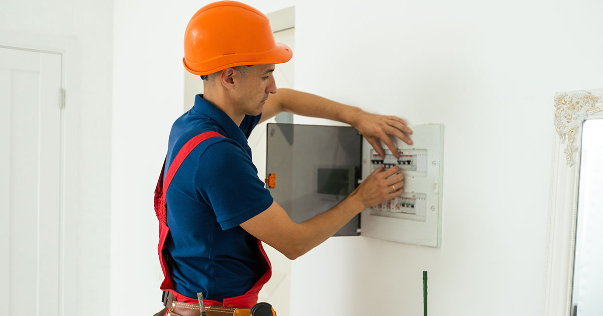Why Johnson City Electricians Waste a Third of Their Google Ads Budget (and How to Book More Calls)