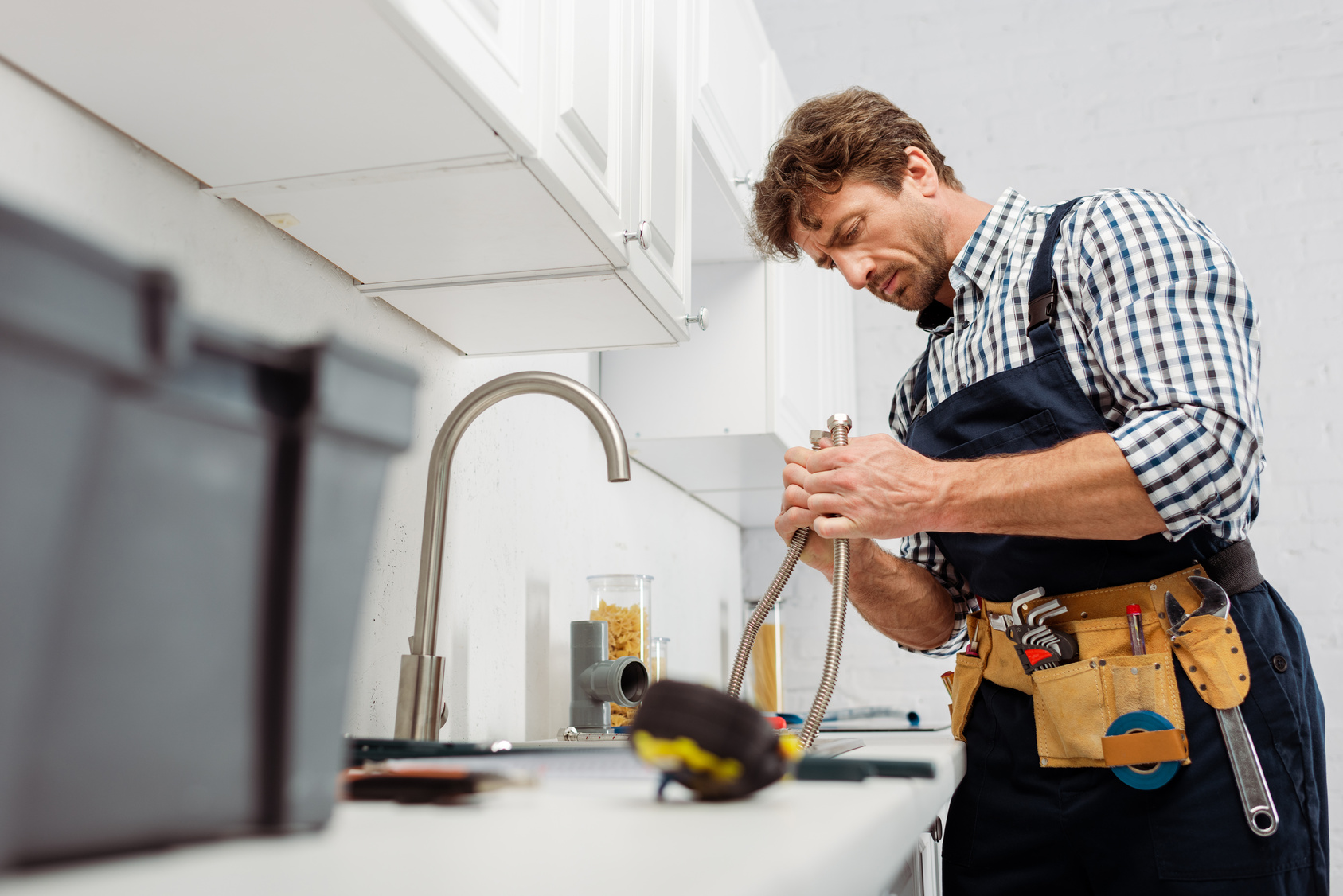 Angi vs Thumbtack: which is better for Knoxville contractors?