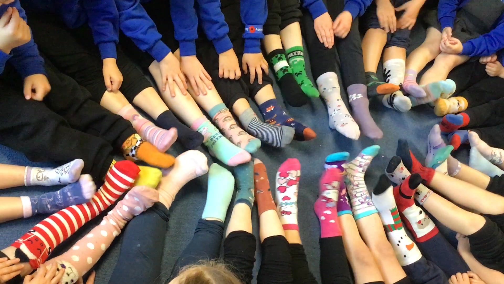 402315119973403_1467848661527072