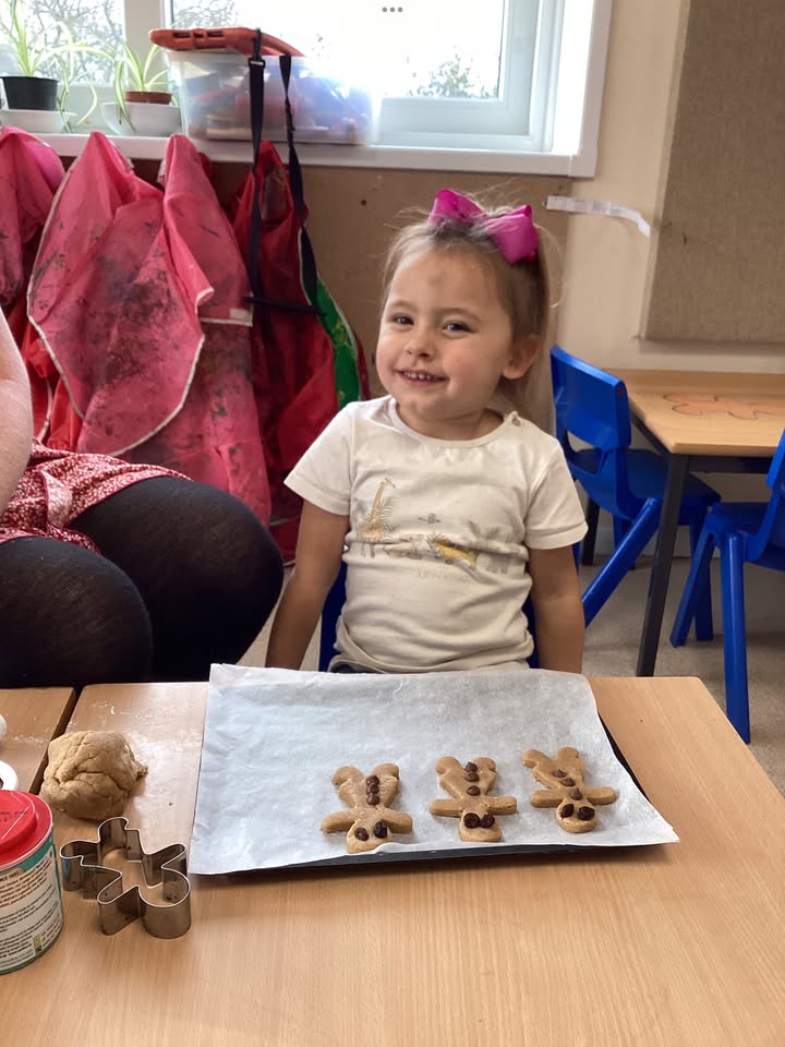 402315119973403_1479125960399342