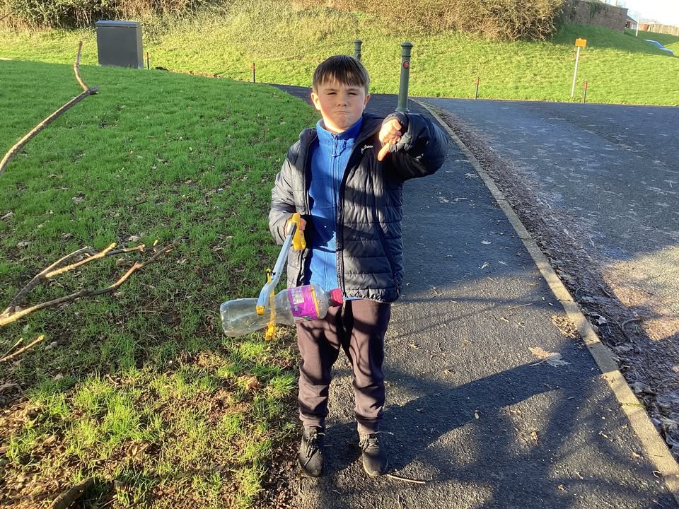 402315119973403_1490672652578006