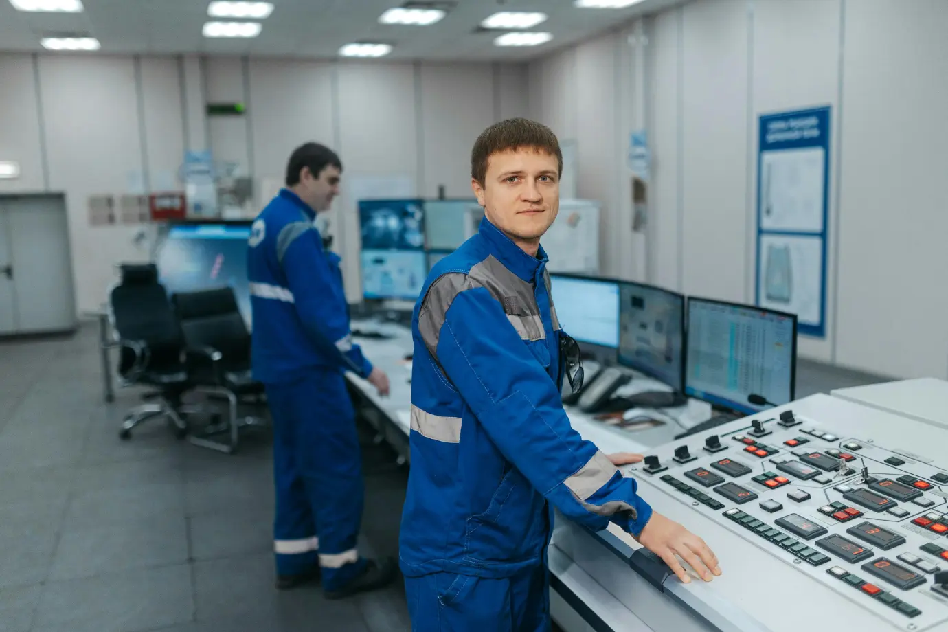 Visual explaining how a connected ecosystem helps technicians access OEM data, parts, and service updates