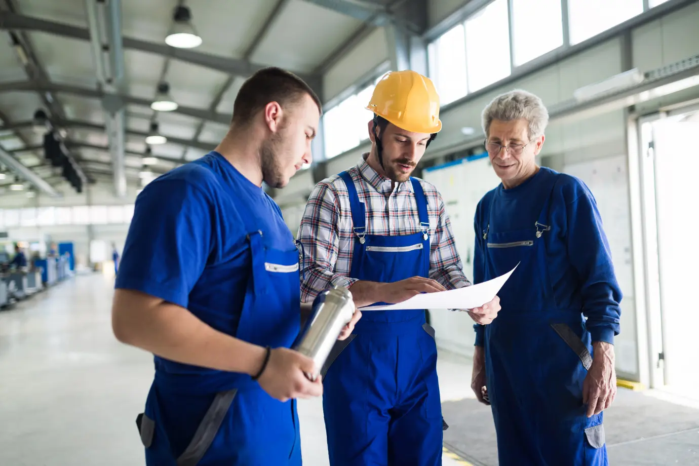 Predictive warranty analytics identifying early failure signals