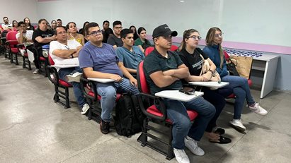 Abril Azul: palestra sobre ser mãe de criança autista