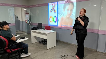 Abril Azul: palestra sobre ser mãe de criança autista
