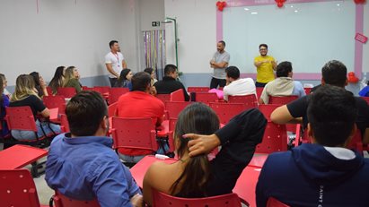 Aula de Libras: inclusão e acessibilidade na saúde