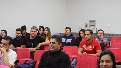 Aula de Libras: inclusão e acessibilidade na saúde