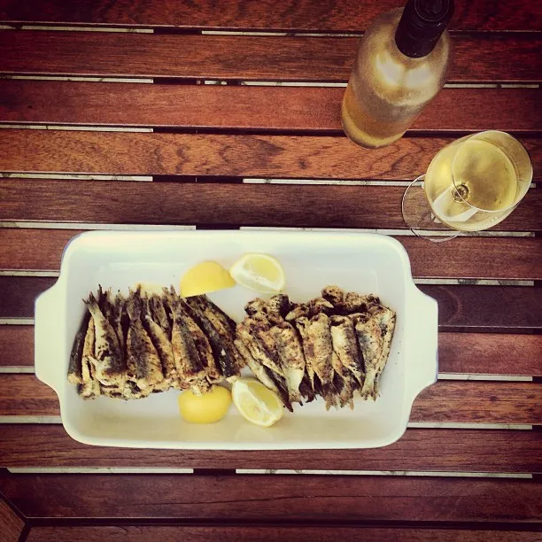 Чесночные сардины