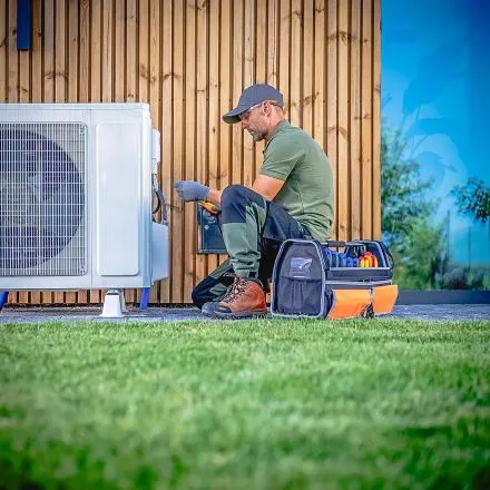 HVAC contractor using ArcSite for visualizations of HVAC solutions on site.