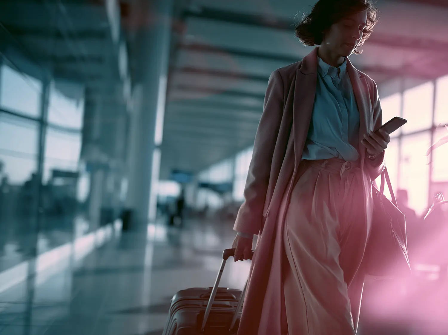KI im Tourismus verändert Reiseplanung, Marketing und Kundenservice. Erfahren Sie, welche Chancen und Trends die Branche prägen.