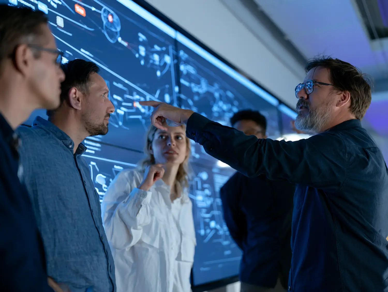 Motivate teams, use AI securely, and streamline processes with practical applications.