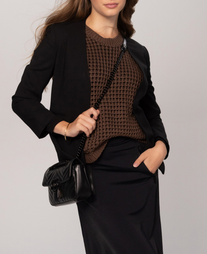 anevis skirt close up