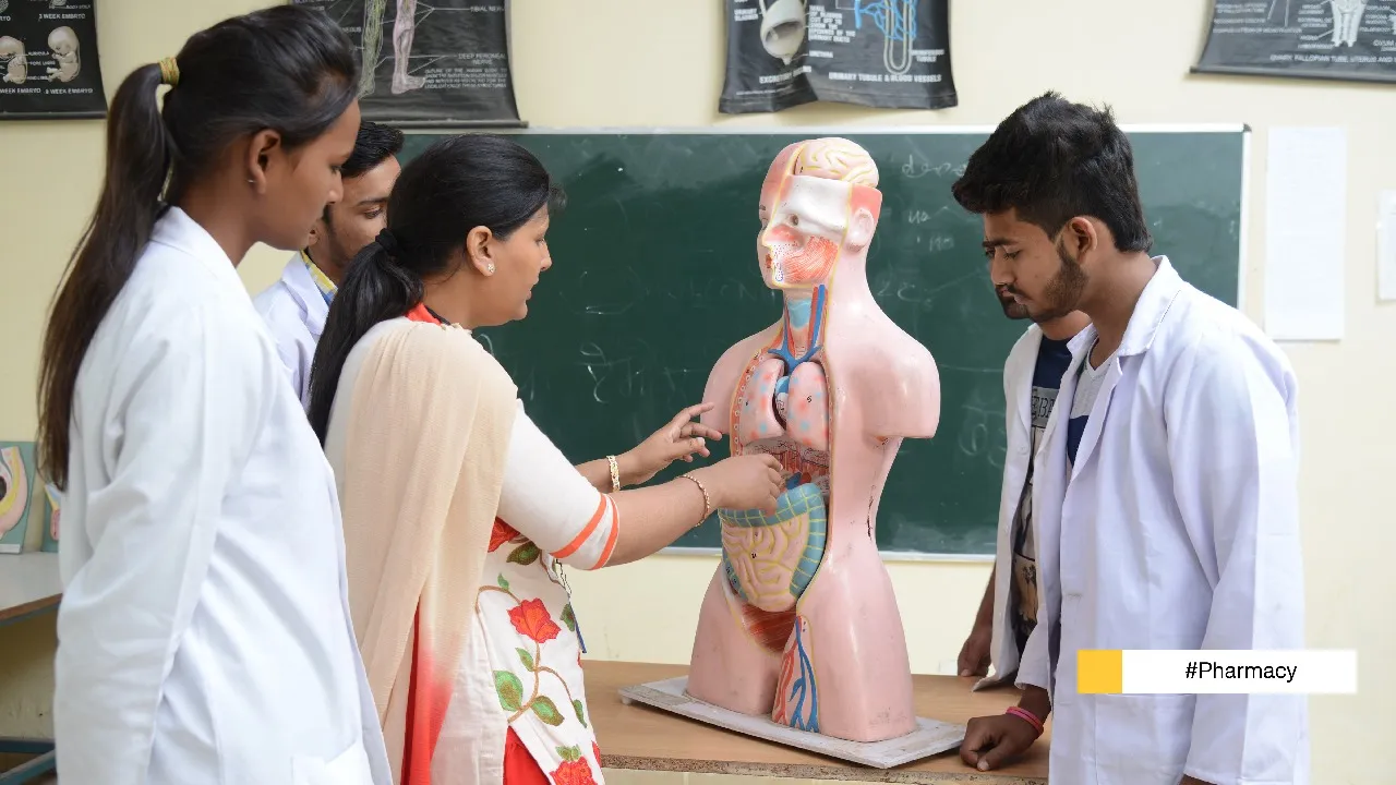 Pharmacy Practice: From Classroom Learning to Real-World Applications
