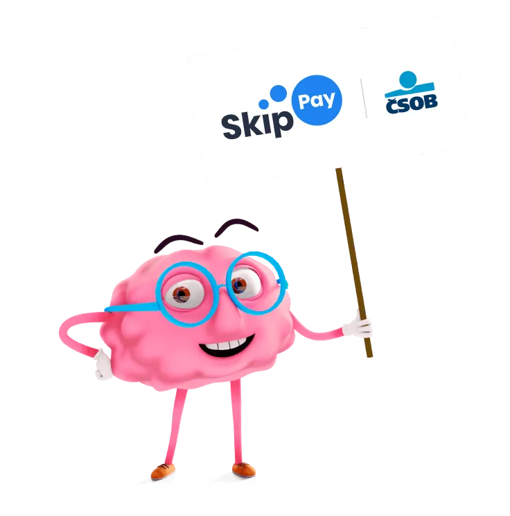 Maskot mozek s cedulí s logy Skip Pay a ČSOB