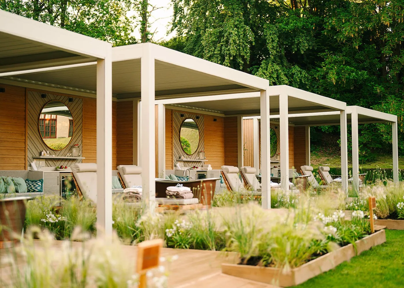 pennyhill-park-uk-babymoon-spa-breaks