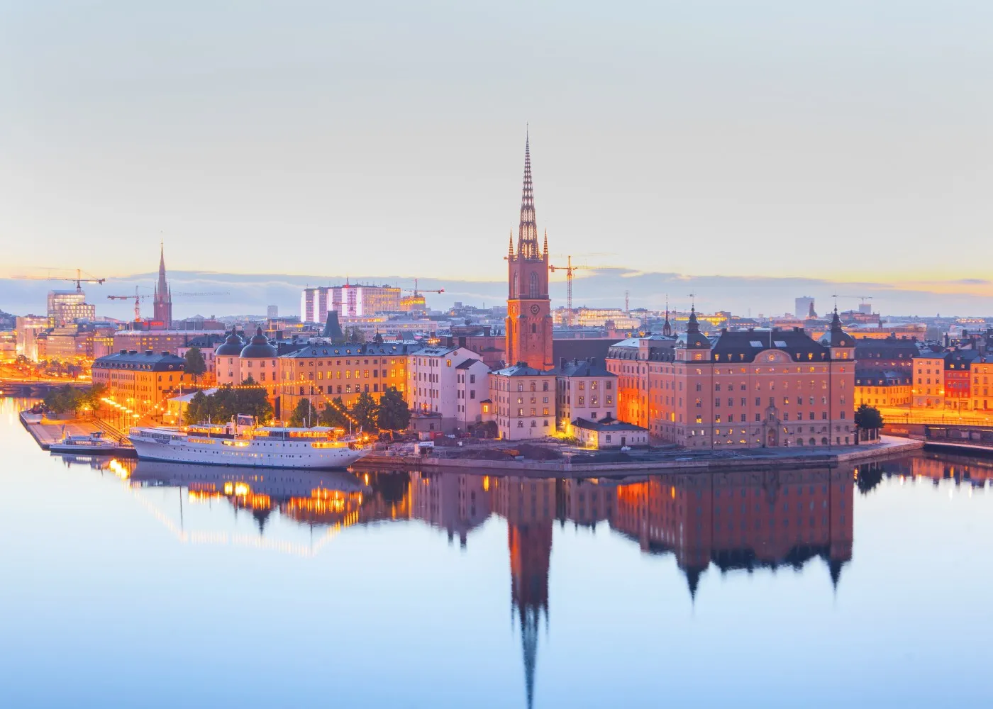 scenic-evening-panorama-of-stockholm-sweden