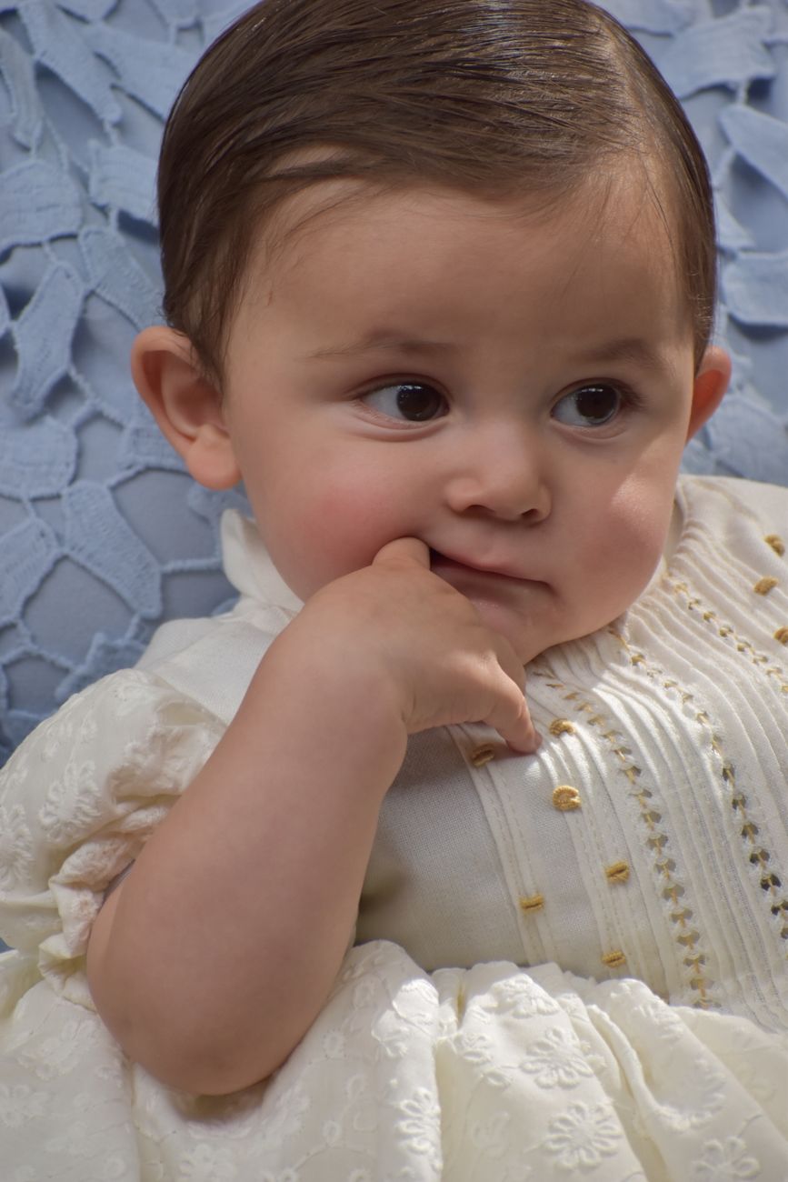 Is my baby too cold? How to dress a newborn for autumn