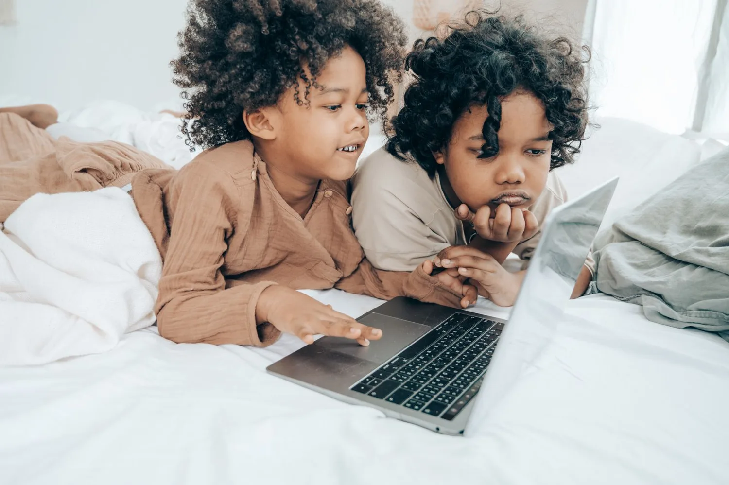 Going back to work after maternity leave: how to prepare (and how to leave your baby)