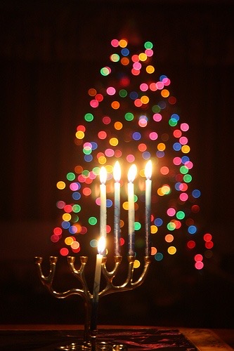 Navigating Holiday Stress with ACT: Choosing “Toward” Moves in a Season of Chaos