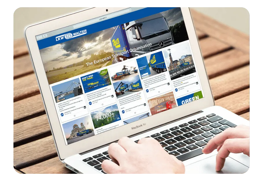 Social-Media-Feed auf einer Website, angezeigt auf einem Laptop-Bildschirm – ein Beispiel für einen LinkedIn-Feed von LKW Walter.