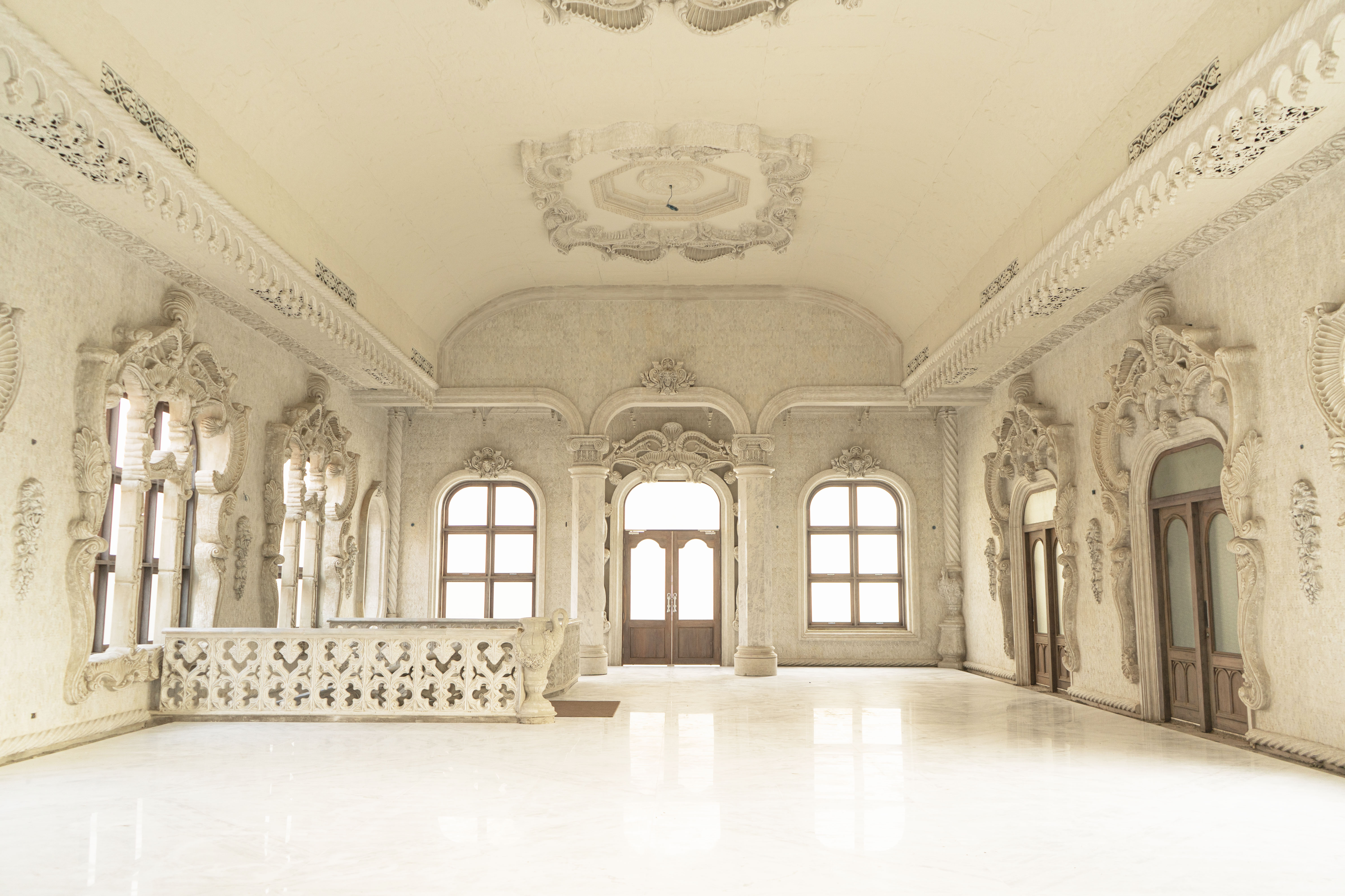 CHATEAU 