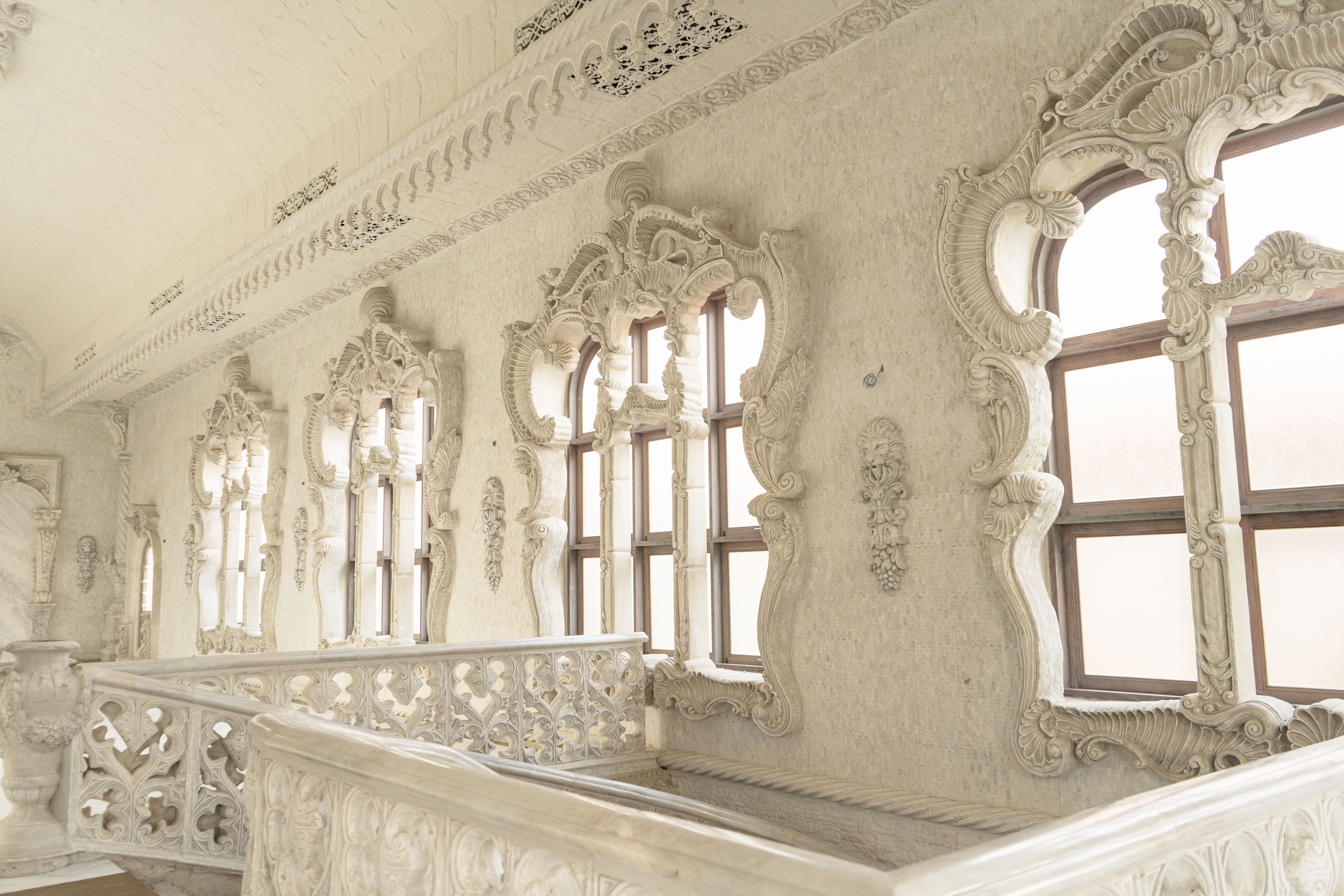 CHATEAU 