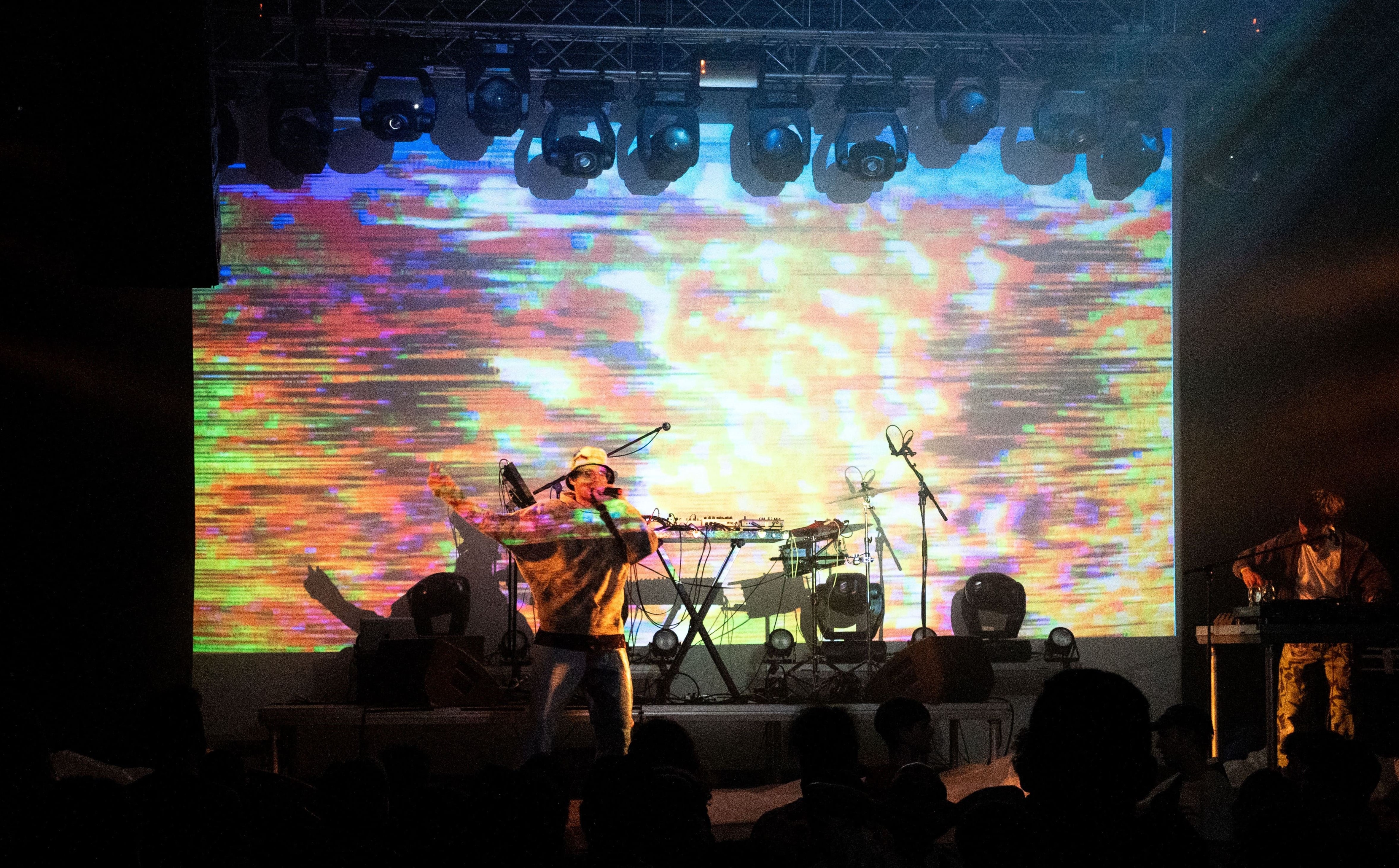 Hey Yendo & Rainer - Fléda 04.04.2025 (projekce Jaroslav Maléř)