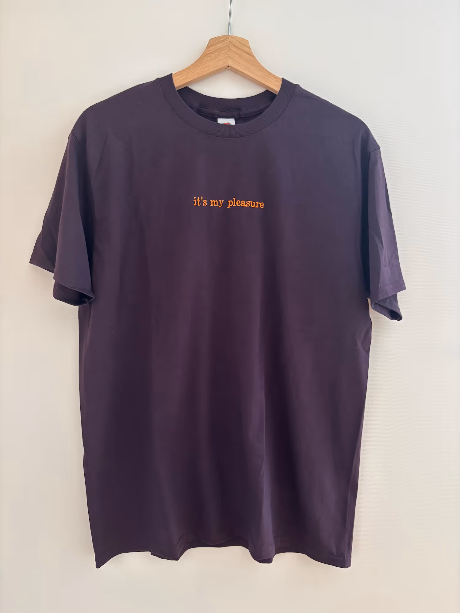 heyyoli it’s my pleasure t-shirt plum