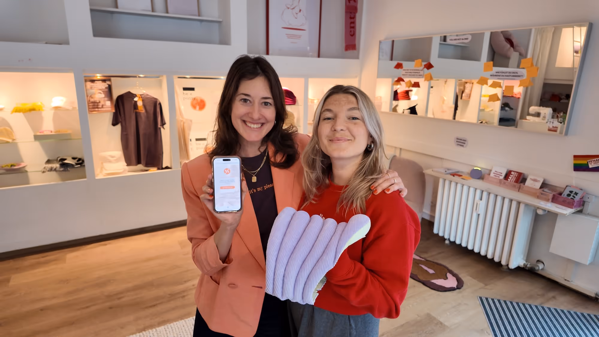 Founder heyyoli Yasmin and founder entzück dich selbst Sanja Zündorf