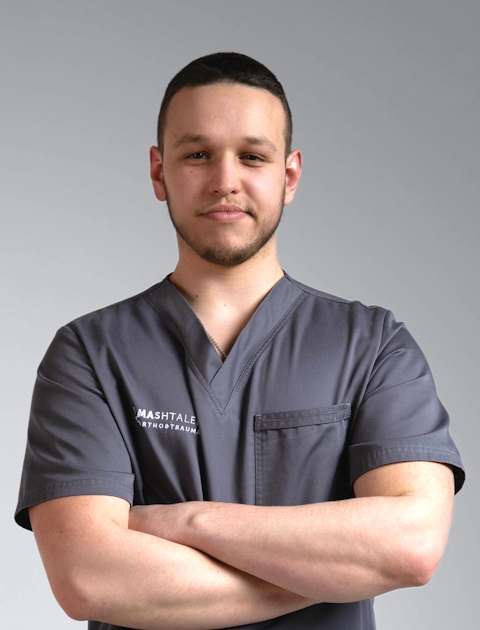 The photo shows Yuriy Kernitsky — masseur of Mashtaler Ortho&Trauma Medical Center