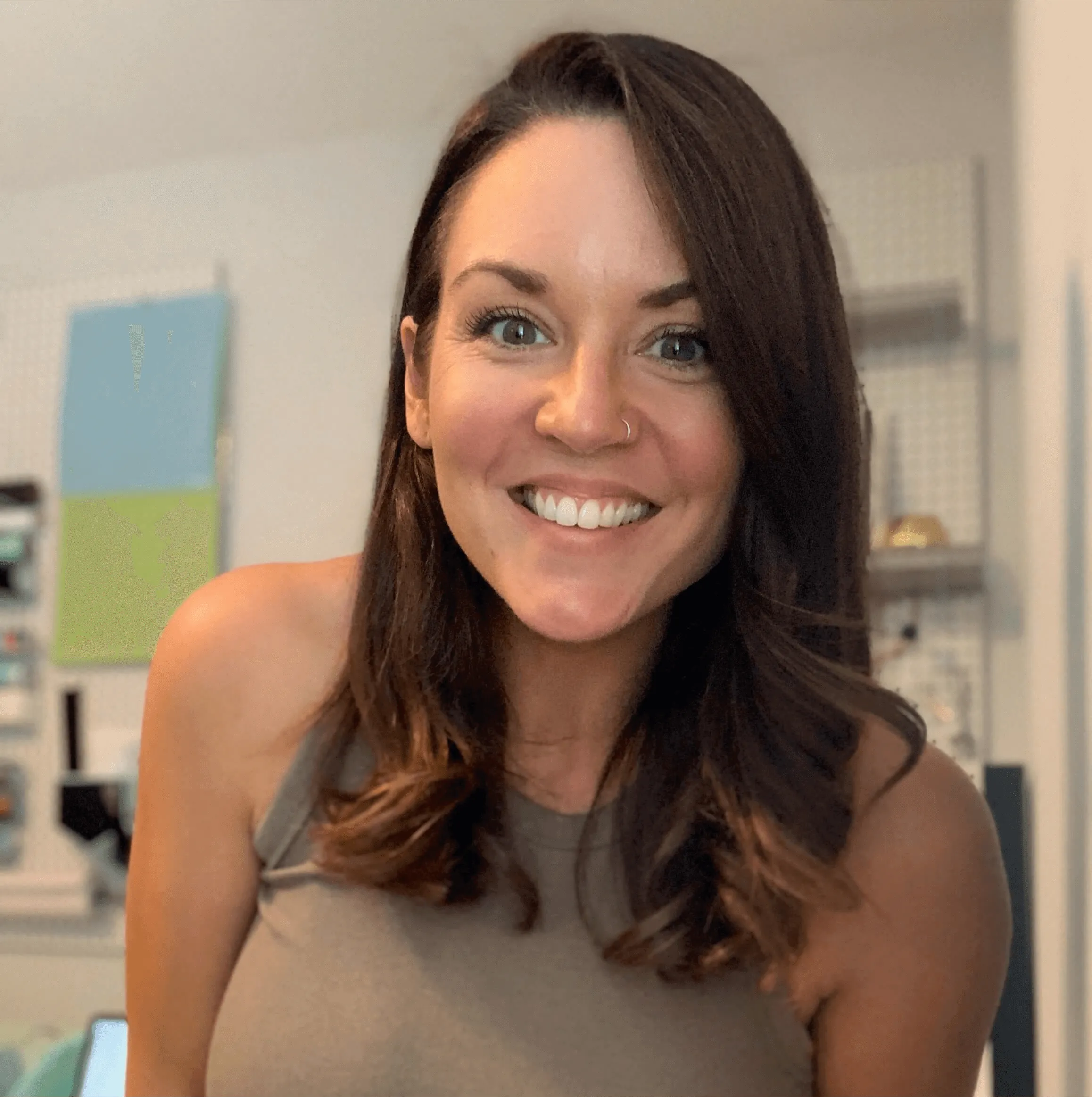Headshot of Sara Jones