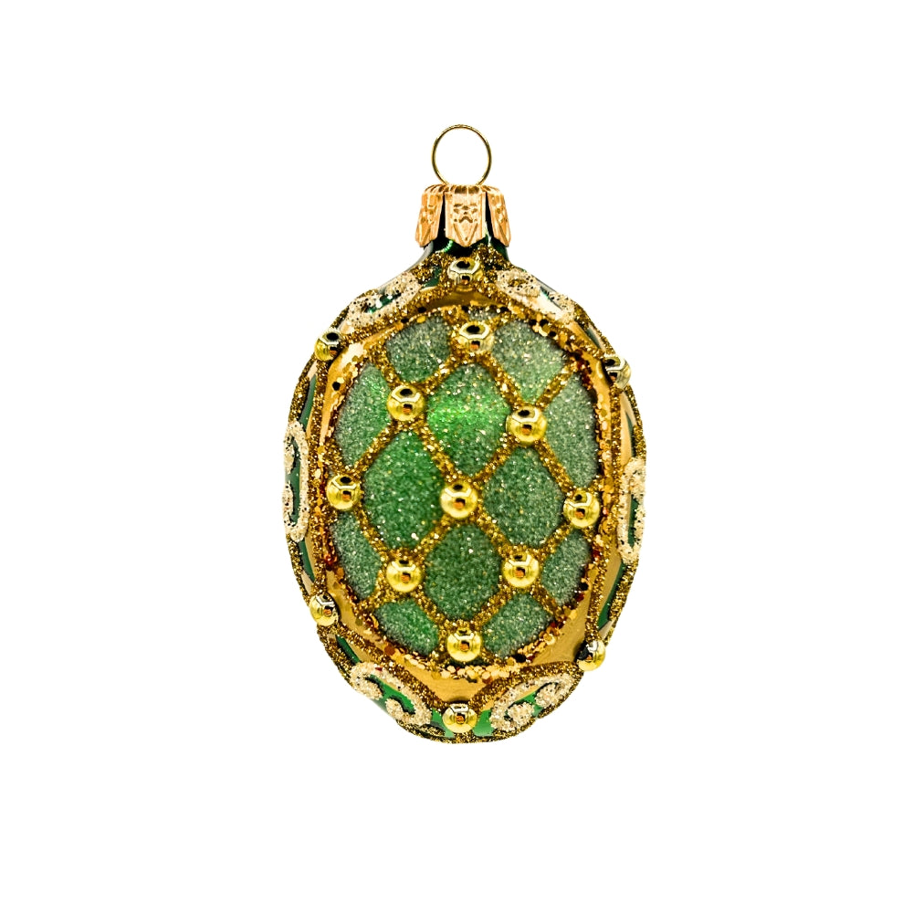 Oeuf de Noël en verre soufflé vert et doré, décor treillis à paillettes et perles