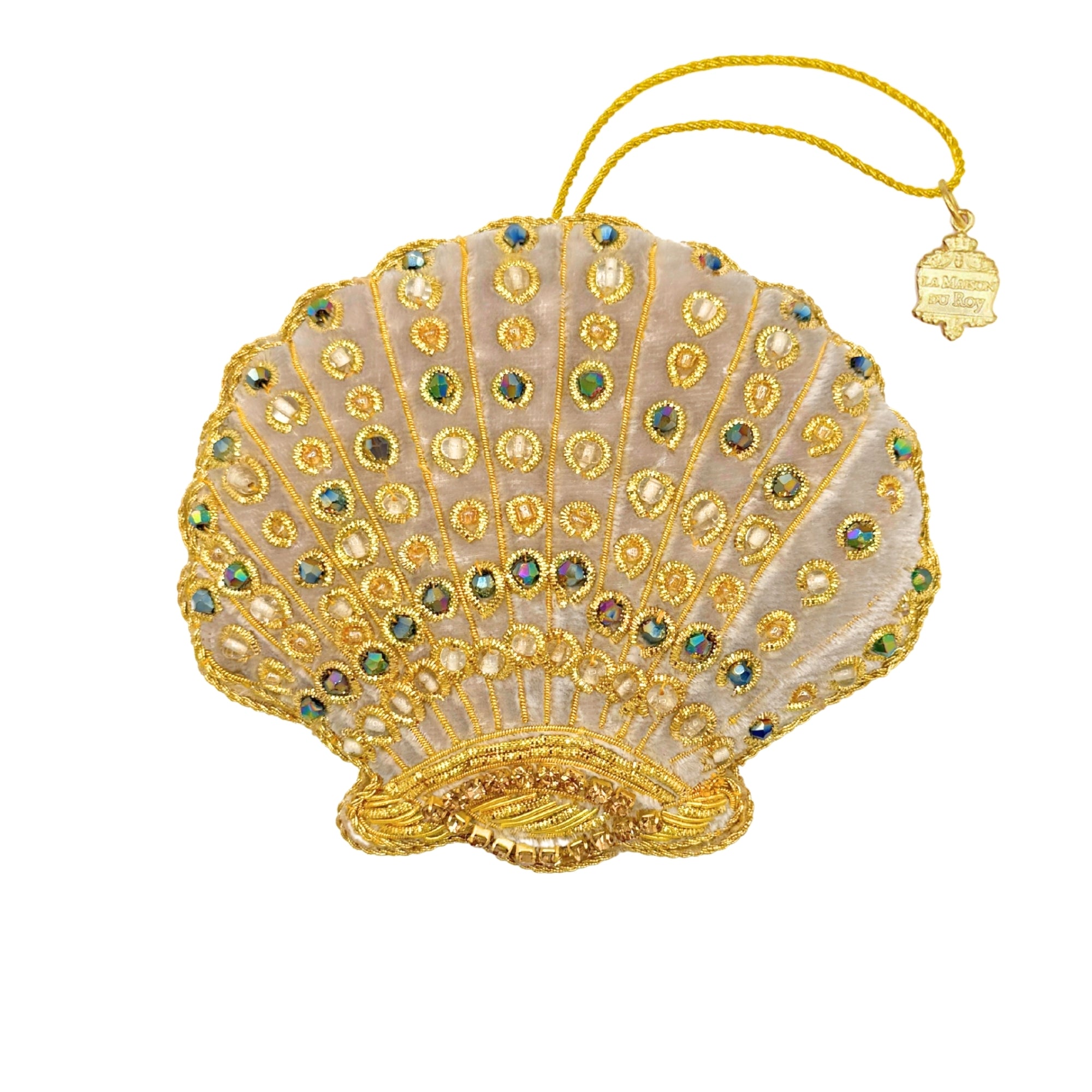 Coquillage en velours gris brodé de fils dorés et perles irisées, cordon or