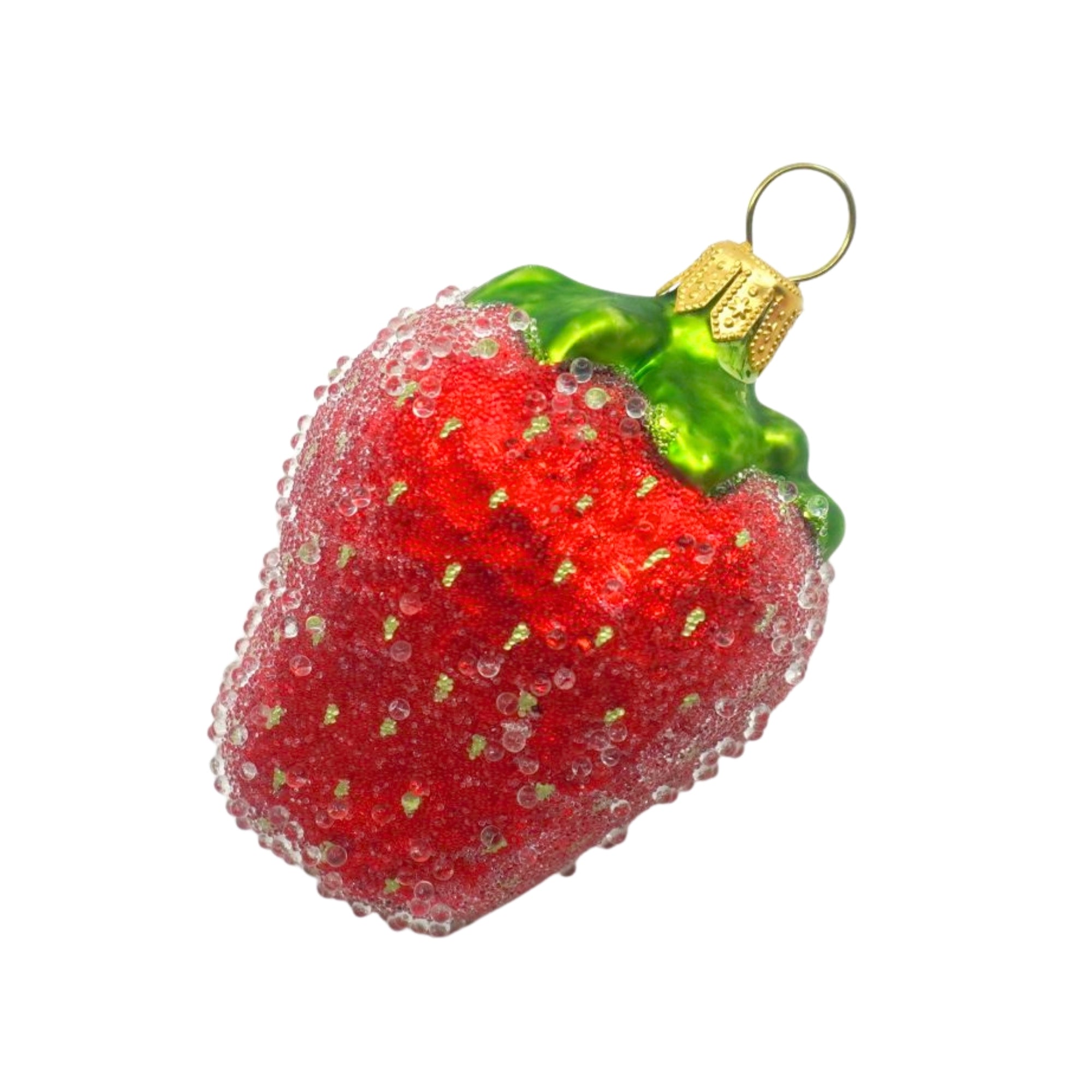 Fraise en verre soufflé rouge givré avec feuillage vert et anneau doré