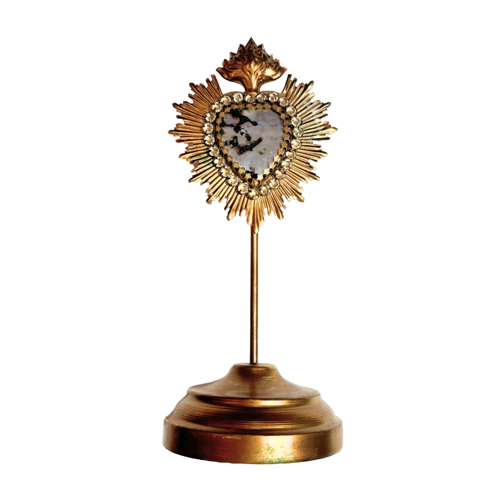 Bougeoir ex-voto doré en forme de cœur serti de strass sur socle rond