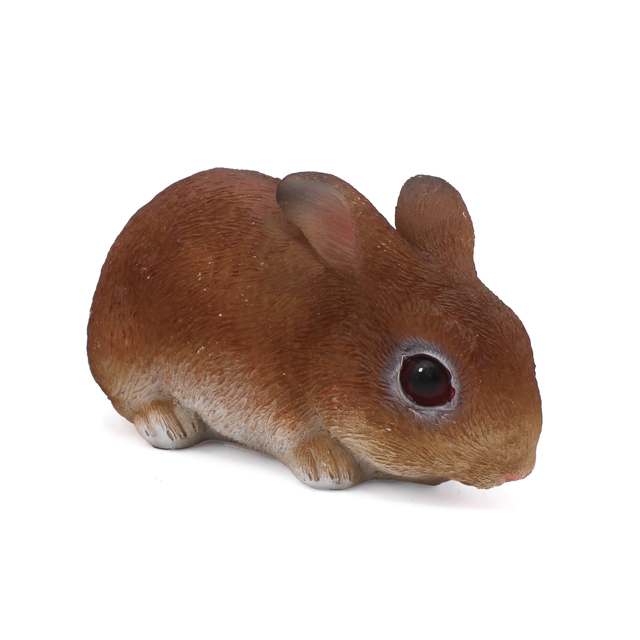 Lapin en résine brun, vu de profil, avec œil noir brillant