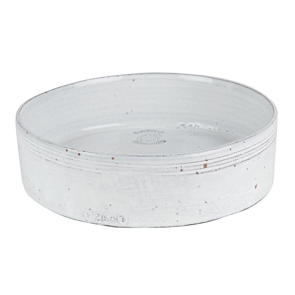Plat creux rond en terre cuite blanche patinée, finition artisanale