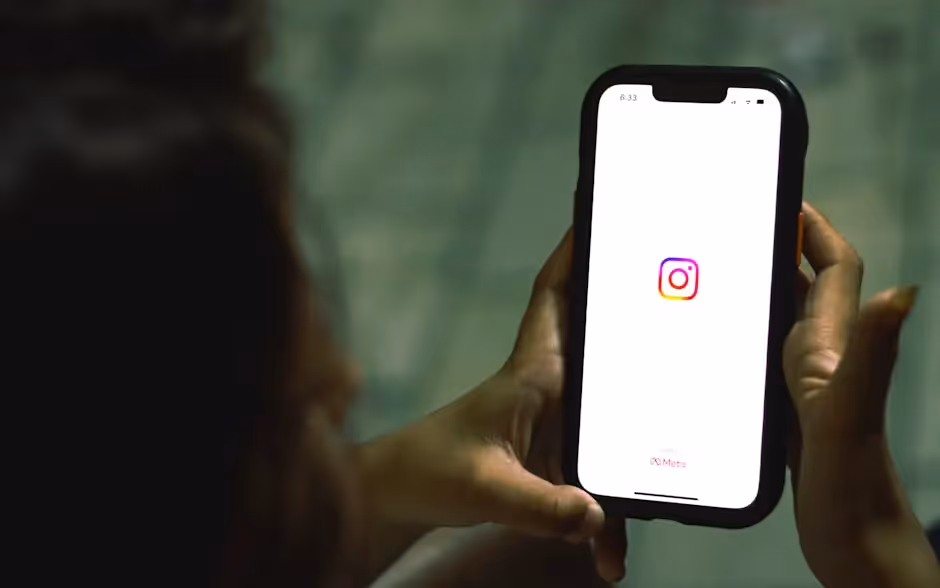 Instagram Engagement - how long should be an instagram ads