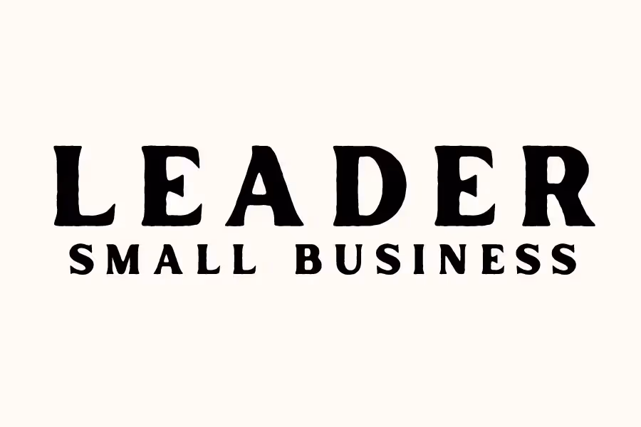 A black and white logo for "Leader small business"