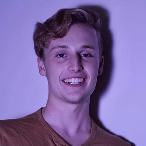 Alex S., Video Editor | Social Media, Commercial, Podcasts, Film & TV in New York