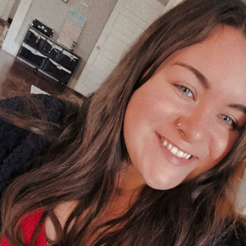 Brianna W., Producer, Editor, Videographer, Photographer, Designer, Creator in Seattle